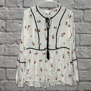 Lauren Conrad Floral Blouse‎ White Top Women's Size Medium